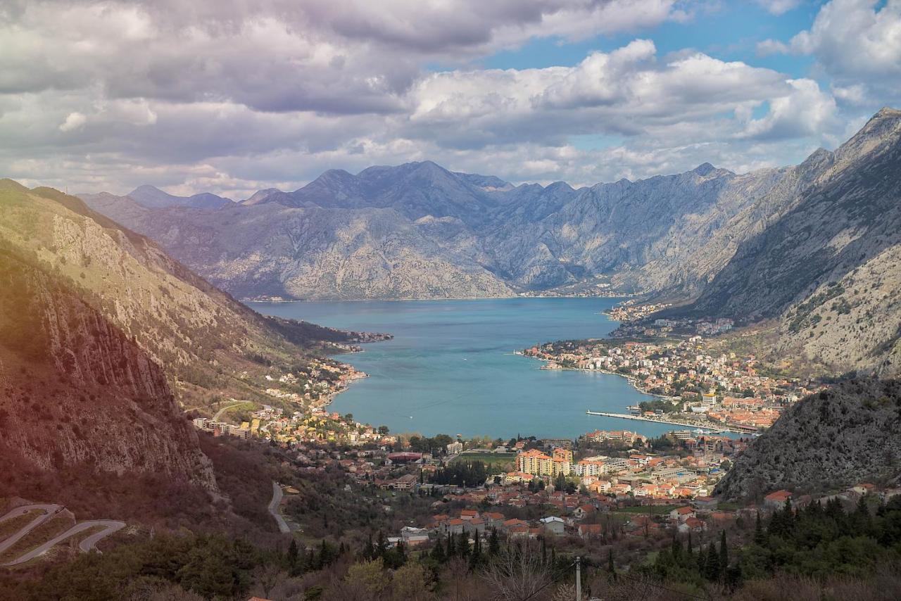 The Nest - Urban Family Place Kotor Eksteriør bilde